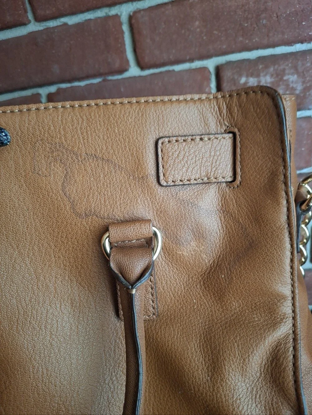 Classic Tan Michael Kors Satchel Handbag with Gold Hardware
